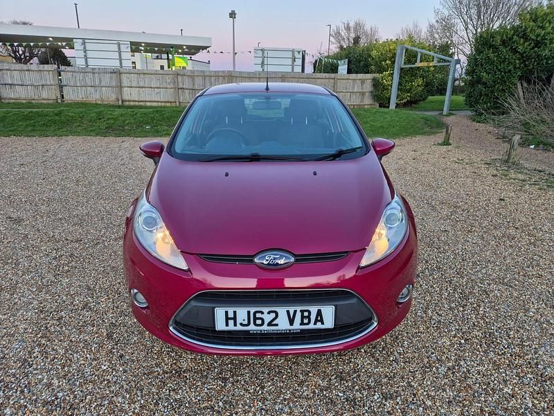 Used Ford Fiesta Zetec 2012 Red Hatchback