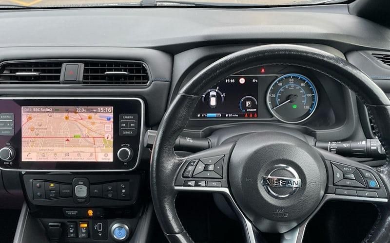 Used Nissan Leaf Tekna 110 kW (150 HP) 2022 Hatchback