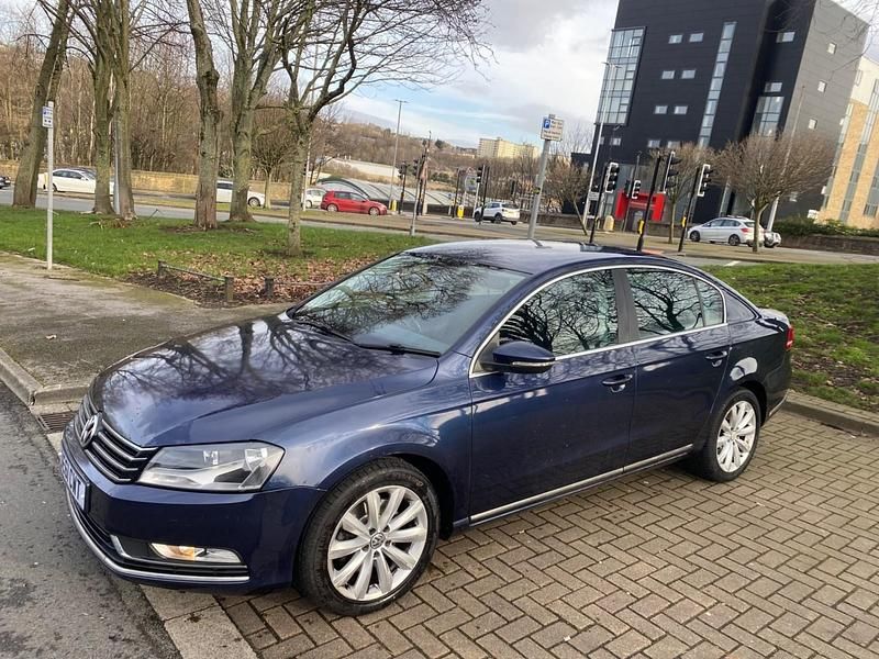 Used VW Passat SE 2011 Blue Sedan