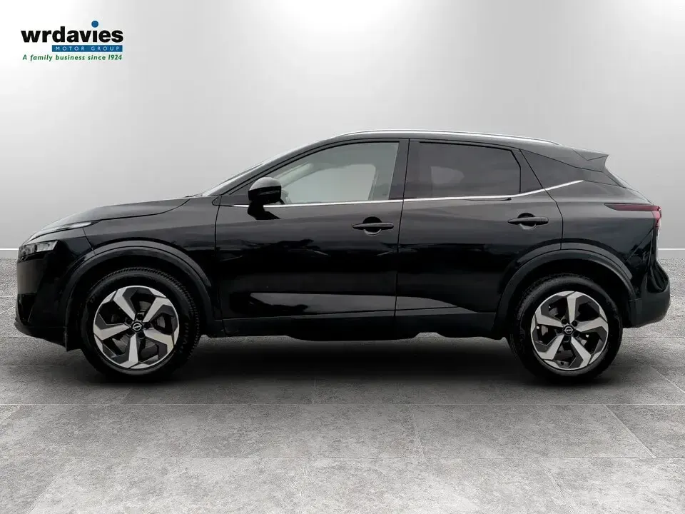 Used Nissan Qashqai N-Connecta 158 HP (116 kW) 2023 Black SUV