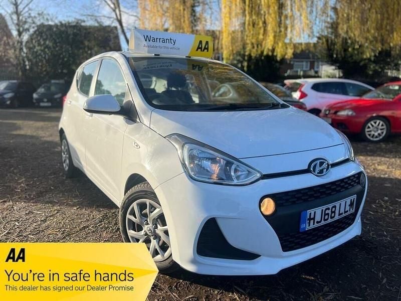 White Used 2018 Hyundai i10 SE Hatchback | £5,490 (Good price) - Image 1/1