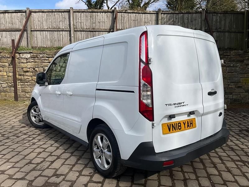 Used Ford Transit Connect Limited 2018 White MPV