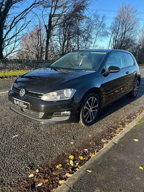 Used VW Golf VII Match 125 HP (91 kW) 2015 Black Hatchback