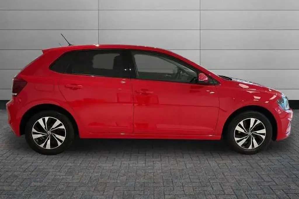 Used VW Polo Match 80 HP (58 kW) 2021 Red Hatchback