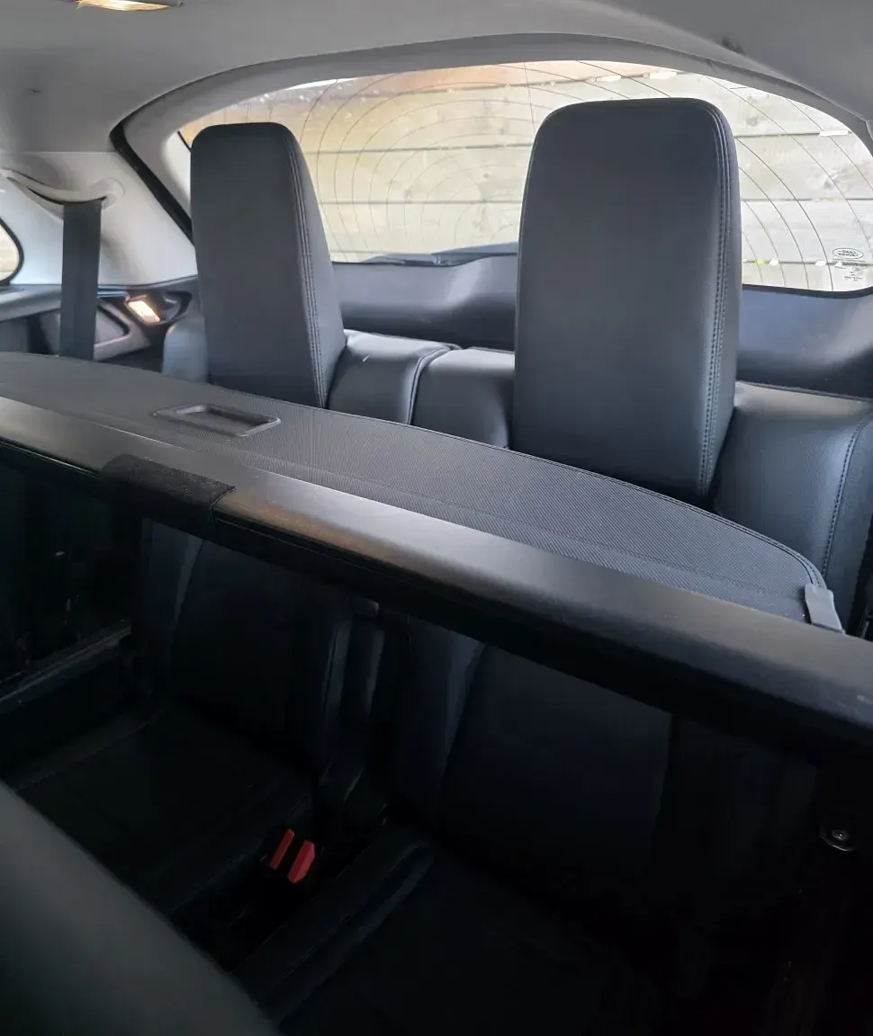 Used Land Rover Discovery Sport S 147 HP (108 kW) 2019 Black SUV