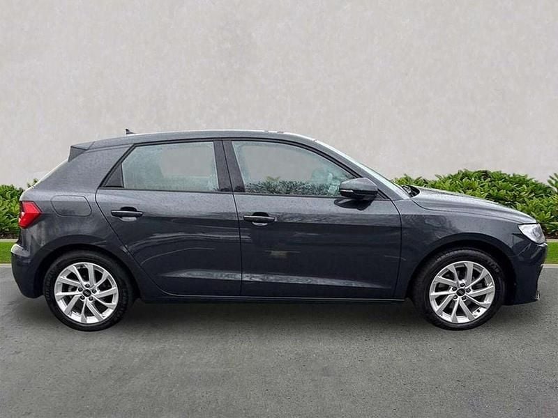 Used Audi A1 Sport 110 HP (80 kW) 2022 Grey SUV