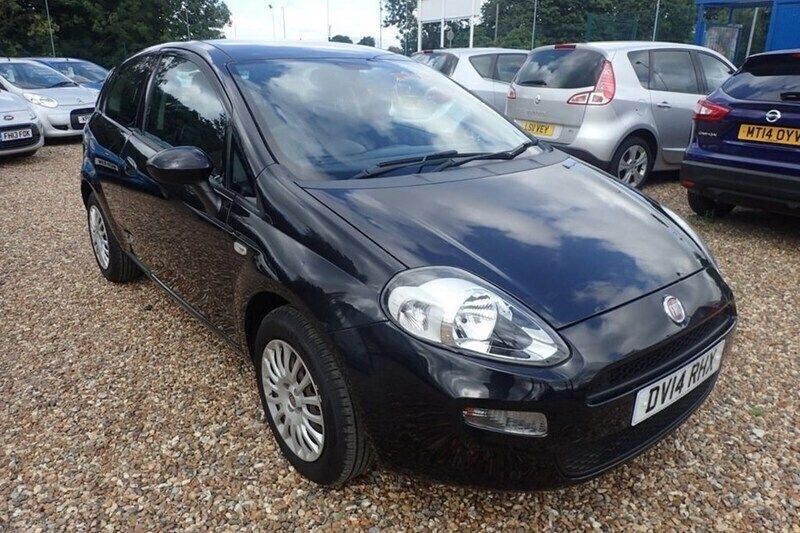 Black Used 2014 Fiat Punto Pop Hatchback | £3,995 (A bit pricey) - Image 1/1