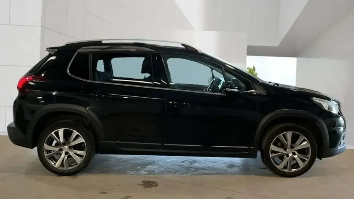 Used Peugeot 2008 Allure 2017 Black SUV