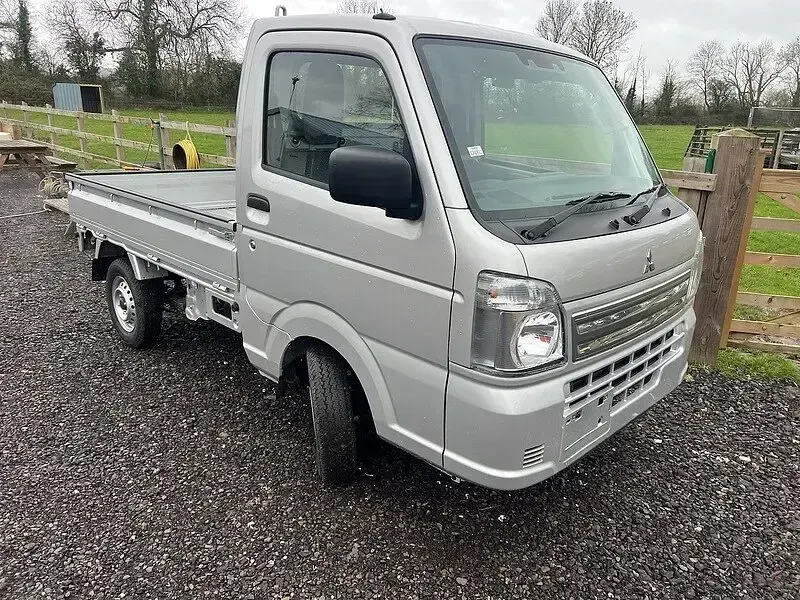 New Mitsubishi L200 Edition 2026 Silver Pickup