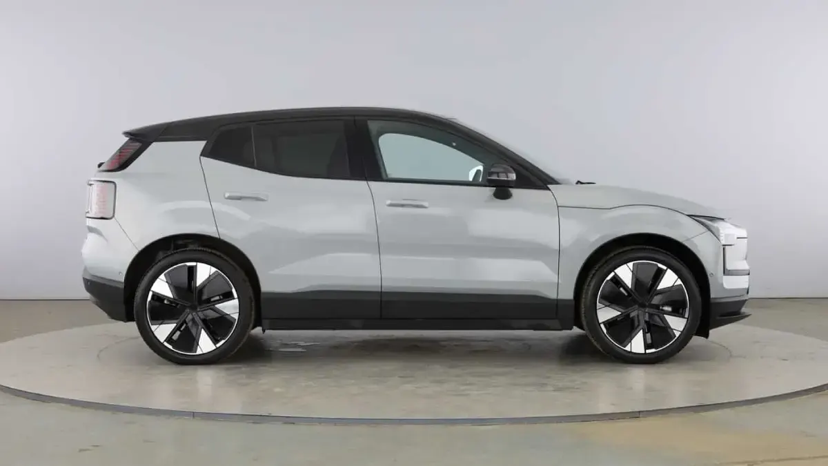 Used Volvo EX30 Ultra 197 kW (268 HP) 2025 SUV