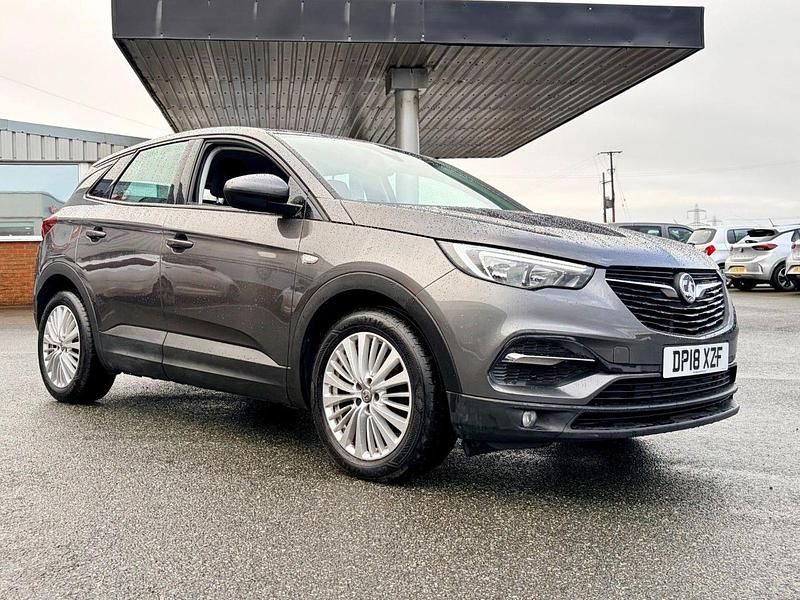 Second-hand Vauxhall Grandland X S 128 CP (94 kW) 2018 Gri SUV