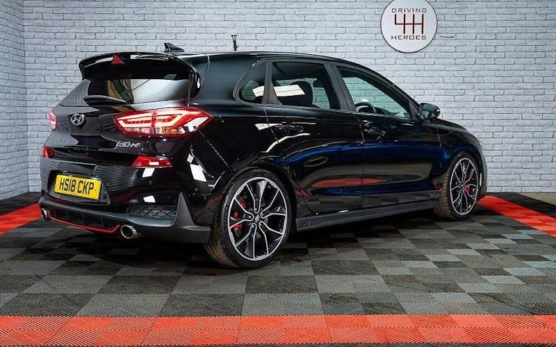 Used Hyundai i30 275 HP (202 kW) 2020 Hatchback