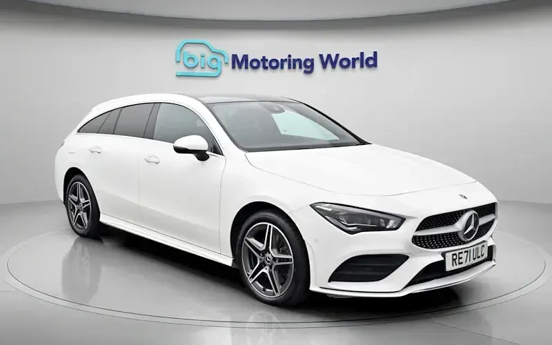 Used Mercedes E250 AMG line 218 HP (160 kW) 2022 Estate