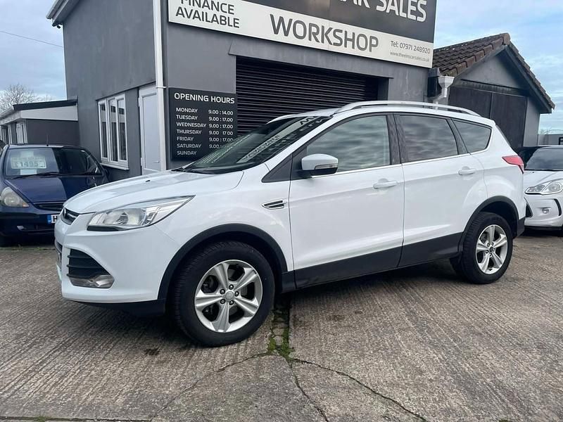 White Used 2016 Ford Kuga Zetec SUV | £4,695 (Fair price) - Image 1/1