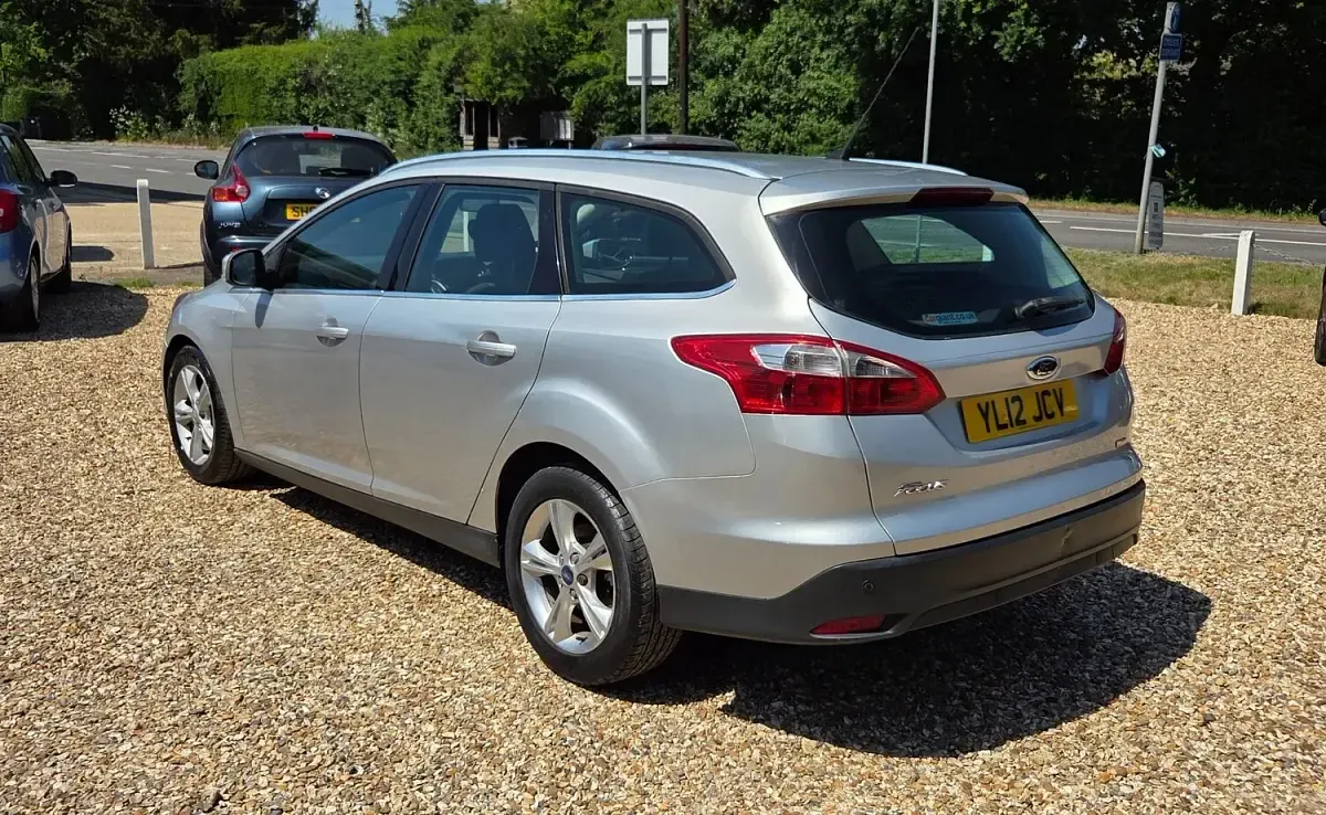 Used Ford Focus Zetec 2012 Silver Estate