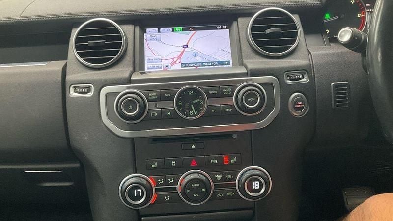 Used Land Rover Discovery 4 SE 255 HP (187 kW) 2016 Black SUV