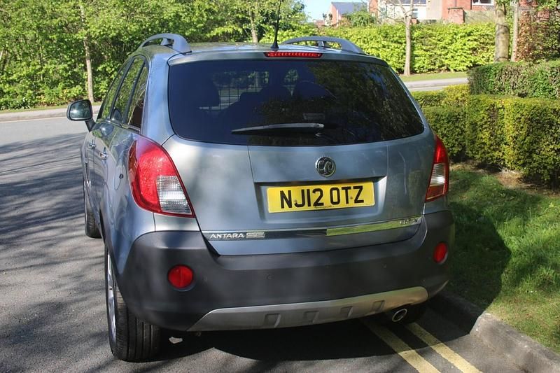 Używany Vauxhall Antara 2012 Szary SUV
