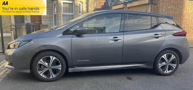 Grey Used 2018 Nissan Leaf N-Connecta Hatchback | £7,250 (Expensive) - Image 1/4