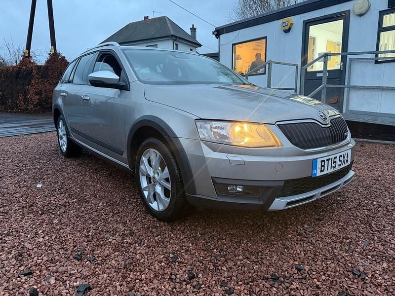 Beige Used 2015 Skoda Octavia Scout 4x4 Estate | £6,995 (Fair price) - Image 1/4