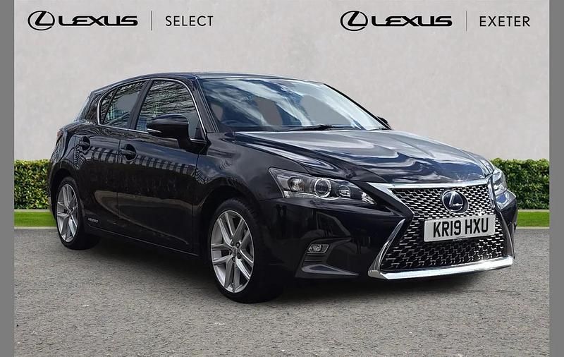 Used Lexus CT200h 134 HP (98 kW) 2019 Black Hatchback