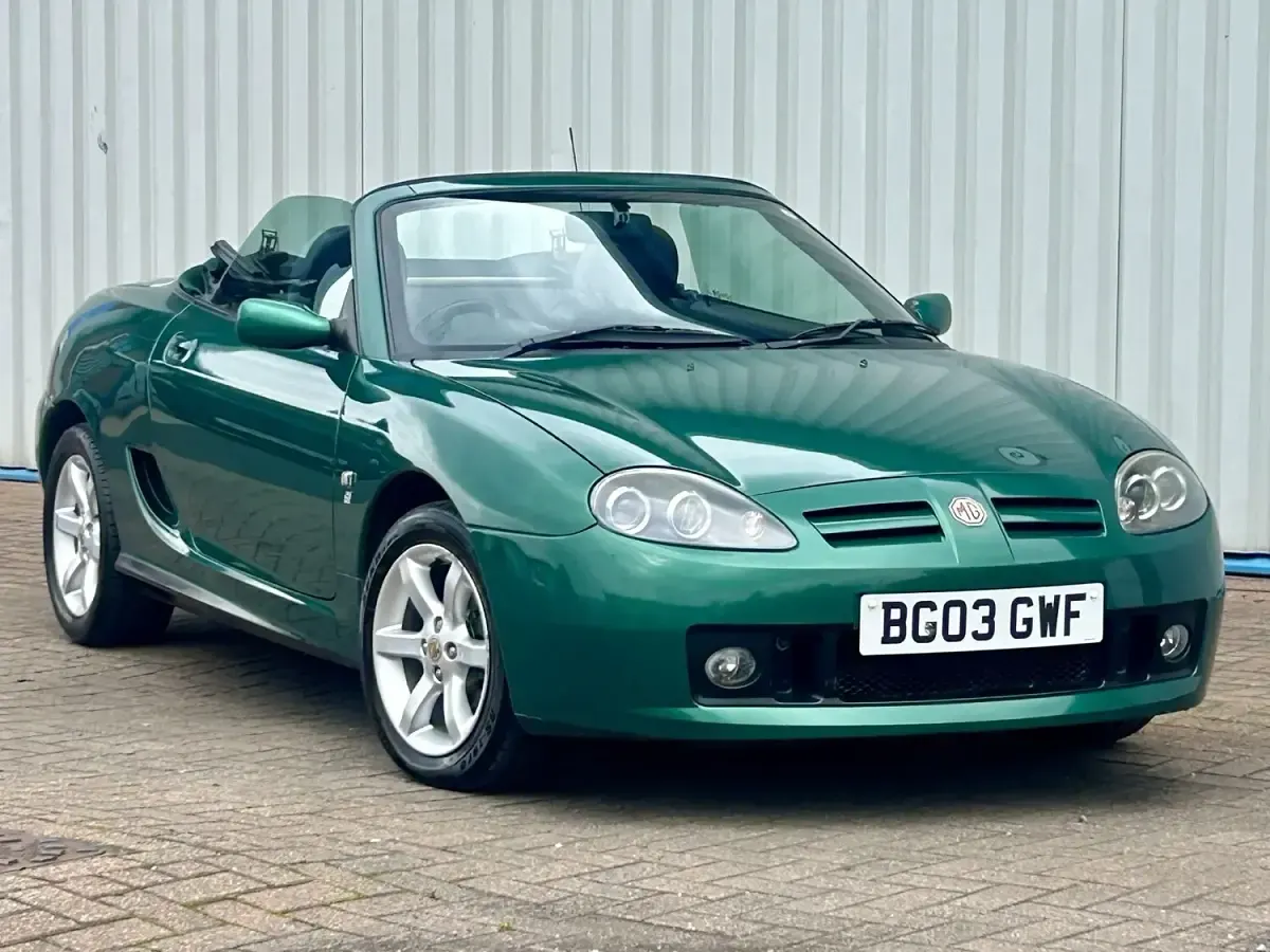 Used MG F 135 HP (99 kW) 2003 Green Cabriolet