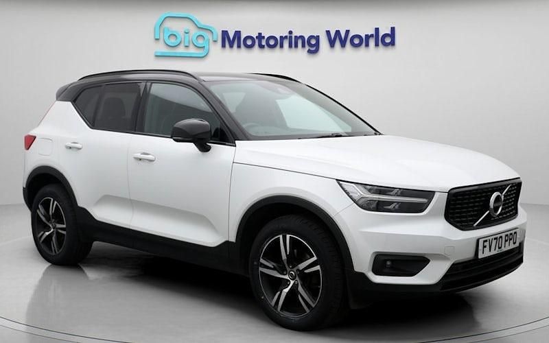 Used 2022 Volvo XC40 R-Design SUV | £20,100 (Good price) - Image 1/4