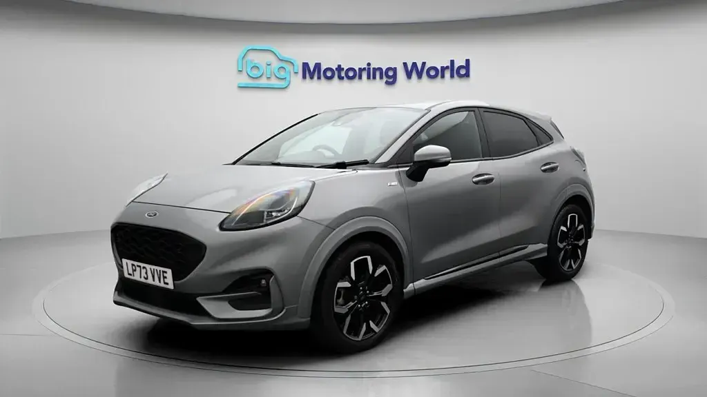 Second-hand Ford Puma ST-Line X 125 CP (91 kW) 2023 Argintiu SUV