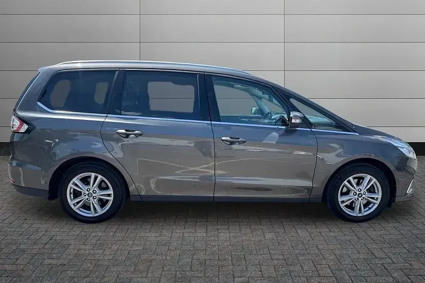 Used Ford Galaxy Titanium 190 HP (139 kW) 2023 Grey MPV