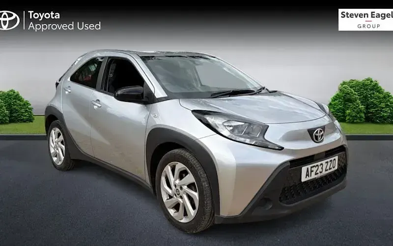 Used Toyota Aygo X PURE 72 HP (52 kW) 2025 SUV