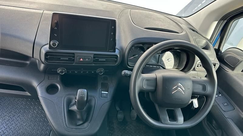 Used Citroën Berlingo 100 HP (73 kW) 2020 Blue MPV