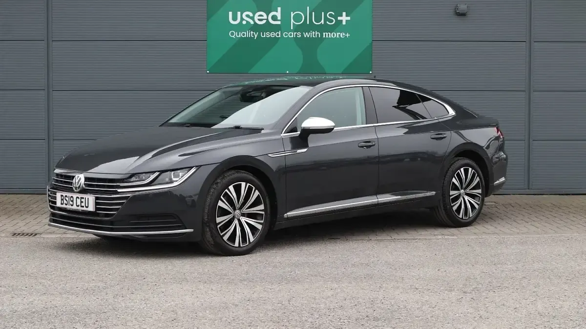 Used VW Arteon Elegance 150 HP (110 kW) 2019 Grey Hatchback
