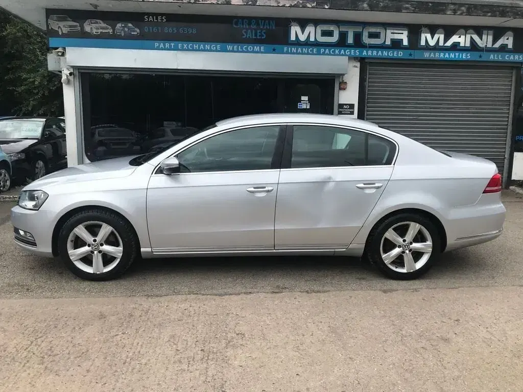 Used VW Passat SE 105 HP (77 kW) 2011 Silver Sedan