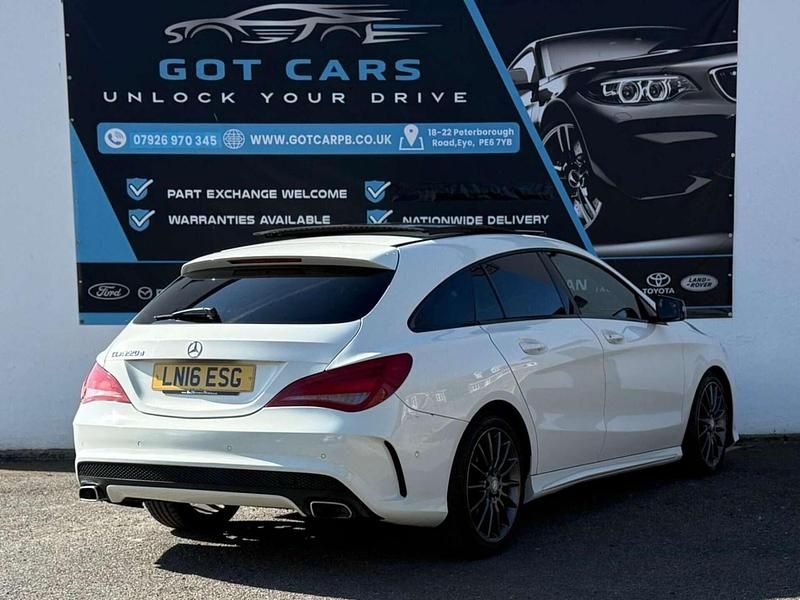 Usado Mercedes CLA220 AMG 177 HP (130 kW) 2016 Branco Sedan