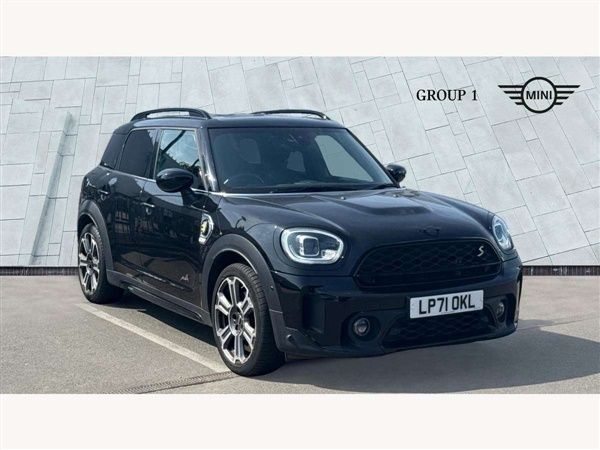 Midnight black Used 2022 Mini Cooper S Countryman Exclusive SUV | £25,795 (Expensive) - Image 1/4