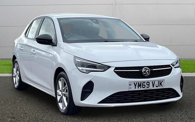 Used Vauxhall Corsa 101 HP (74 kW) 2020 White Hatchback