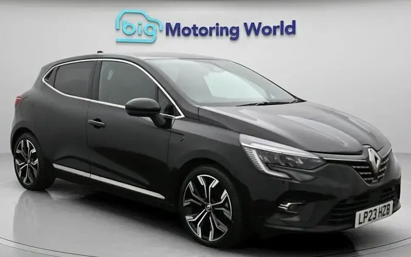 Used Renault Clio Techno 145 HP (106 kW) 2023 Hatchback