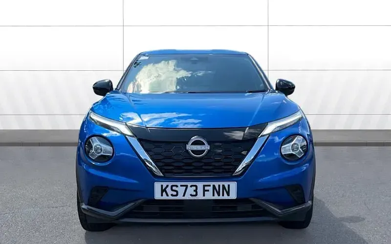 Used Nissan Juke N-Connecta 143 HP (105 kW) 2023 Blue SUV