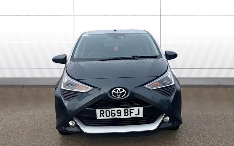 Used Toyota Aygo X-clusiv 72 HP (52 kW) 2021 Hatchback
