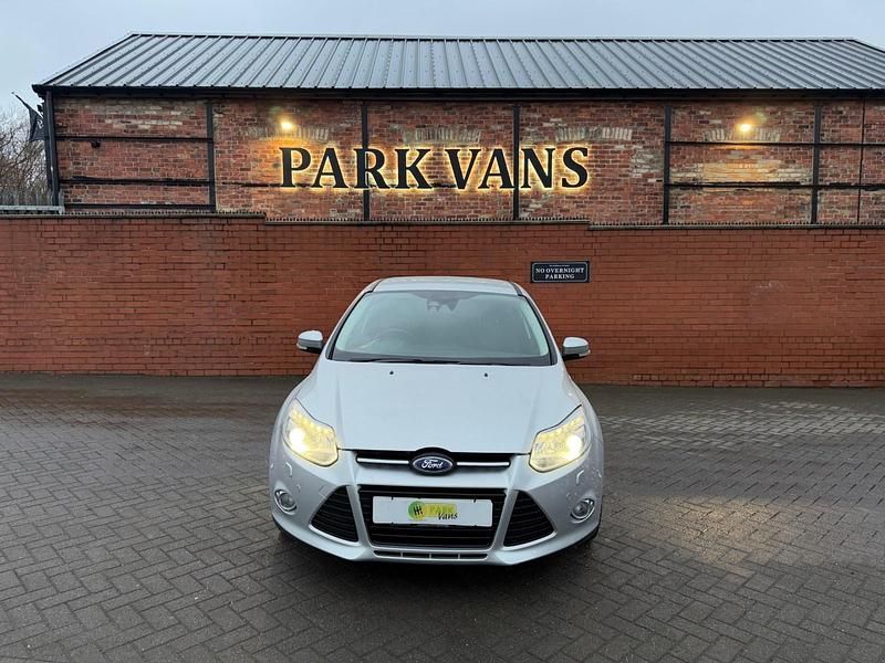 Usado Ford Focus Titanium X 163 HP (119 kW) 2012 Prateado Citadino