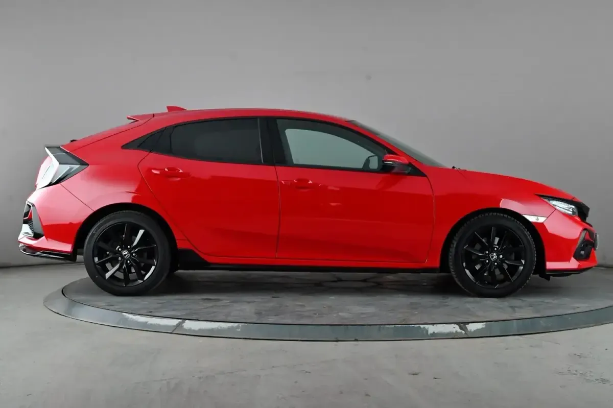 Used Honda Civic Sport 182 HP (133 kW) 2021 Red Hatchback