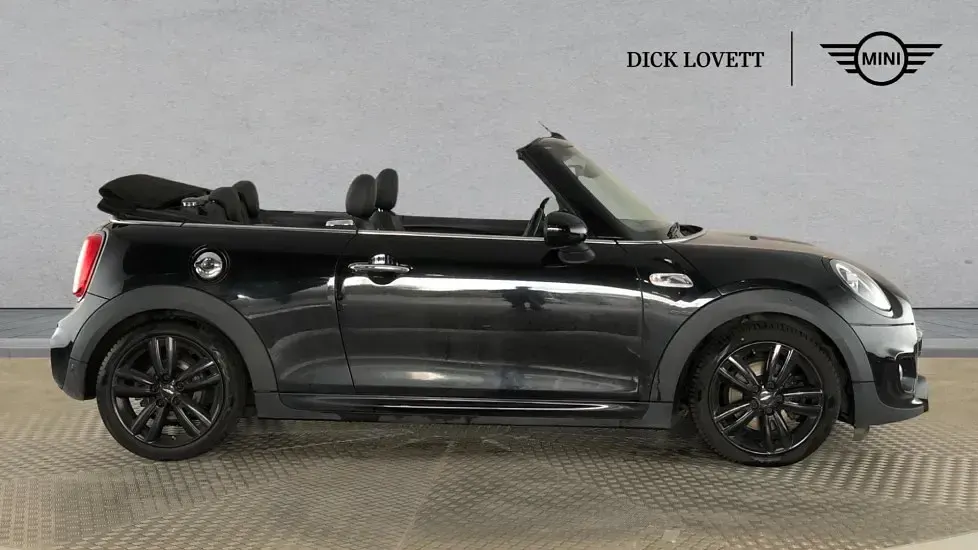 Used Mini Cooper S Sport 192 HP (141 kW) 2018 Black Hatchback