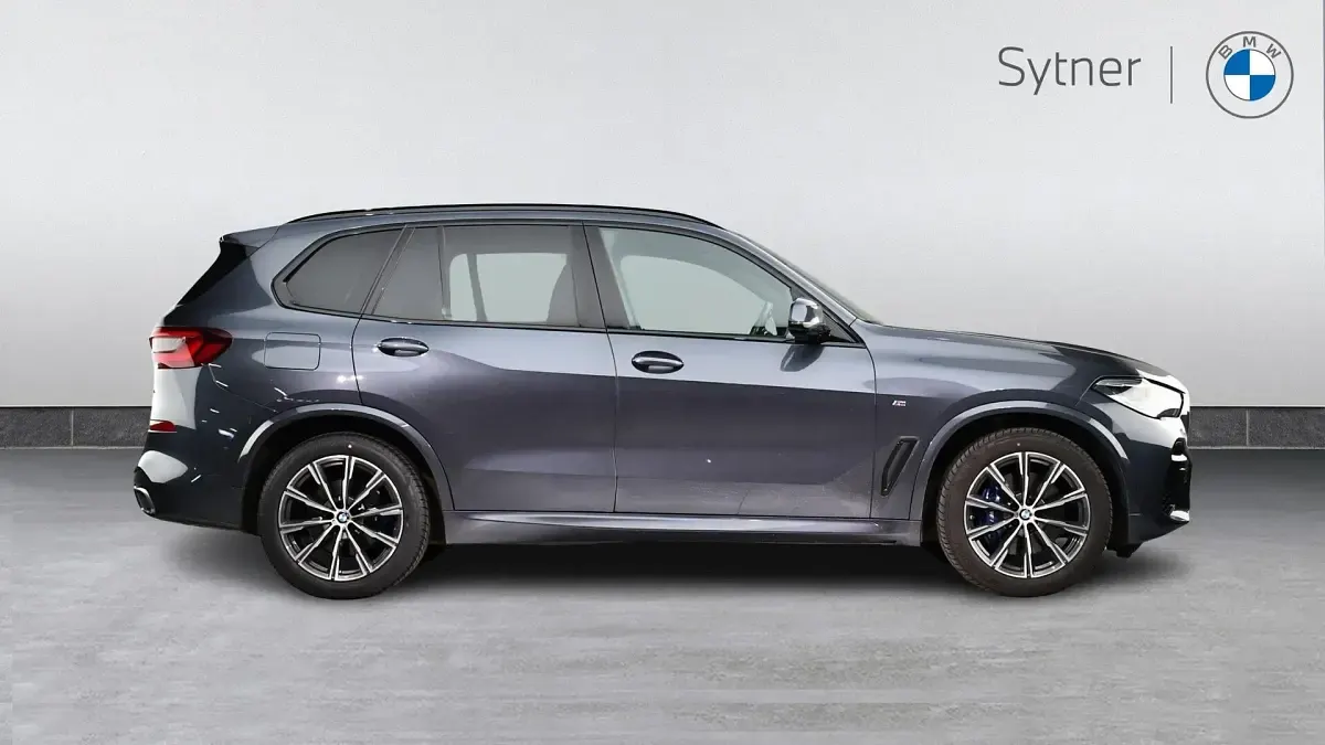 Usado BMW X5 M Sport 335 CV (246 kW) 2022 Gris SUV