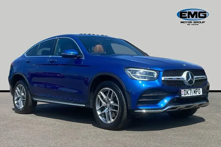 Used Mercedes GLC300 AMG Line Premium Plus 333 HP (244 kW) 2021 Blue SUV