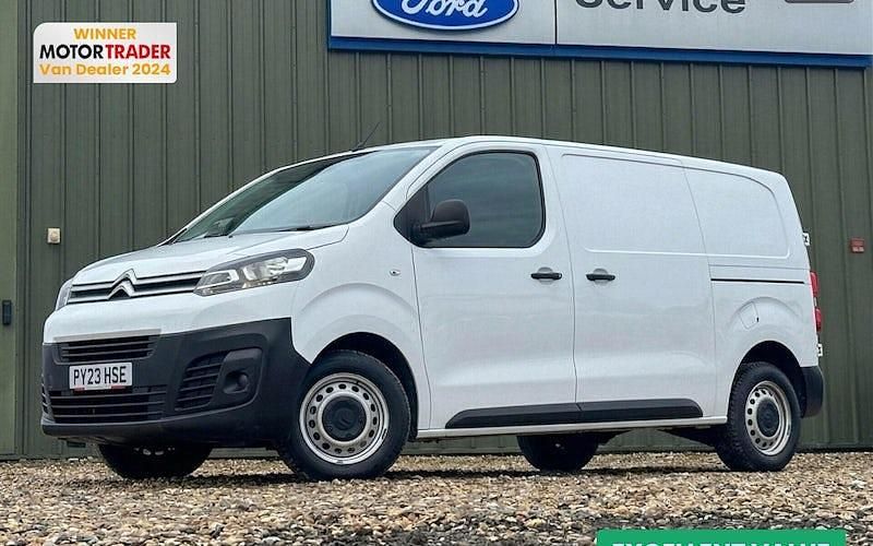 Used Citroën Dispatch 145 HP (106 kW) 2023 White MPV