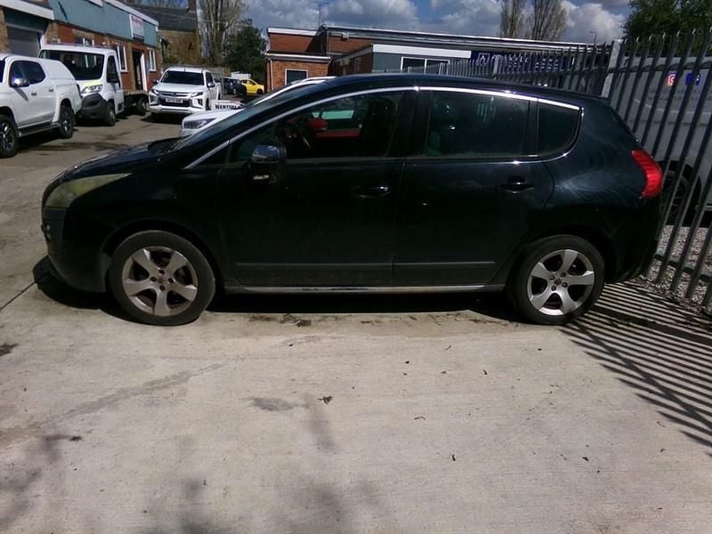 Used Peugeot 3008 112 HP (82 kW) 2009 Black Estate