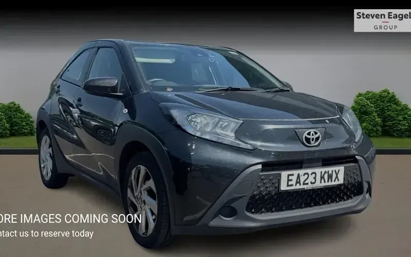 Used Toyota Aygo X PURE 72 HP (52 kW) 2025 SUV