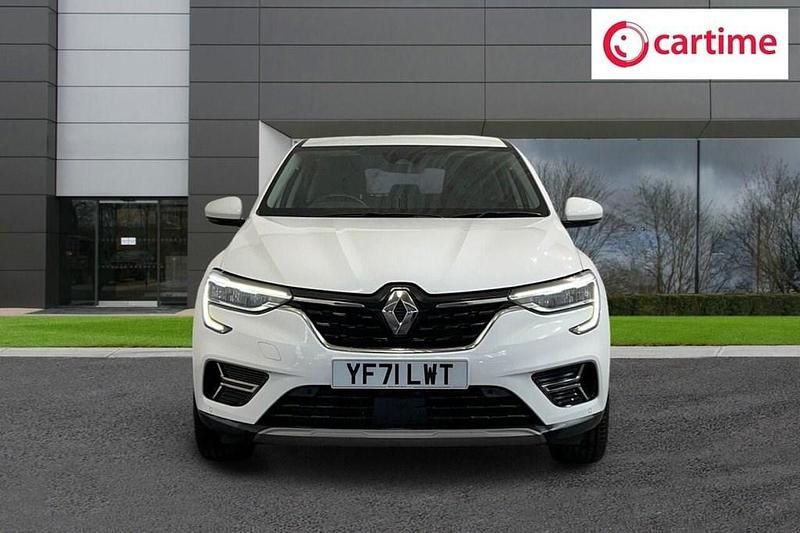 Used Renault Arkana Iconic 140 HP (102 kW) 2021 White SUV