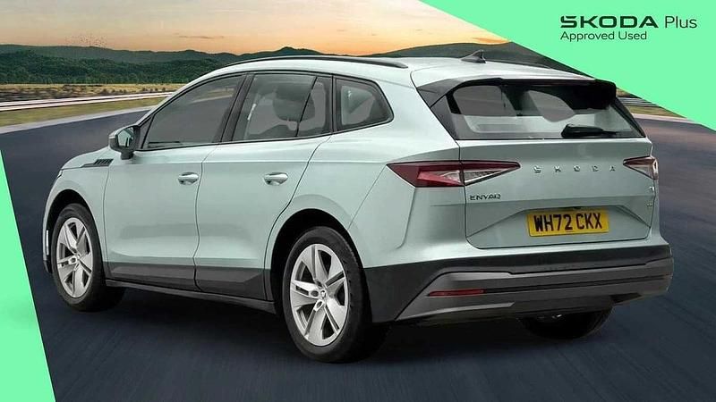 Used Skoda Enyaq iV 97 kW (132 HP) 2022 Arctic silver metallic SUV