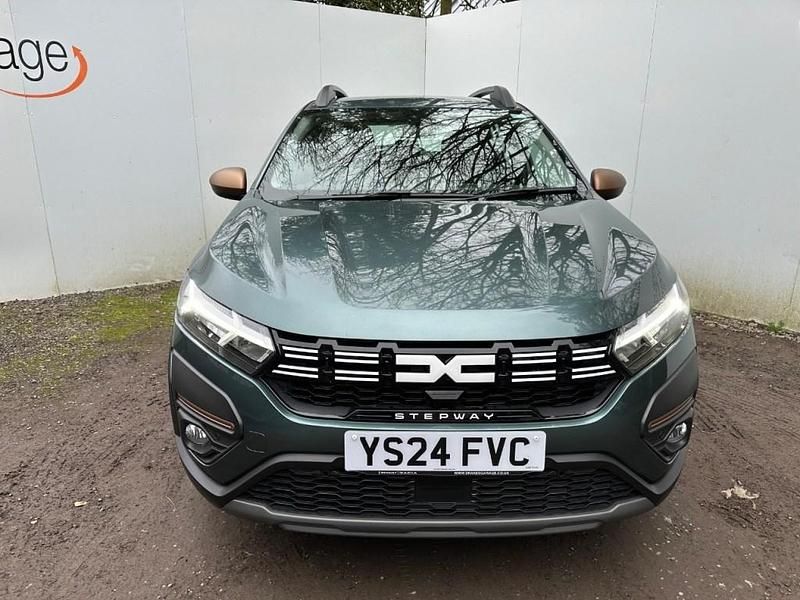 Used Dacia Sandero Extreme 2024 Green Hatchback