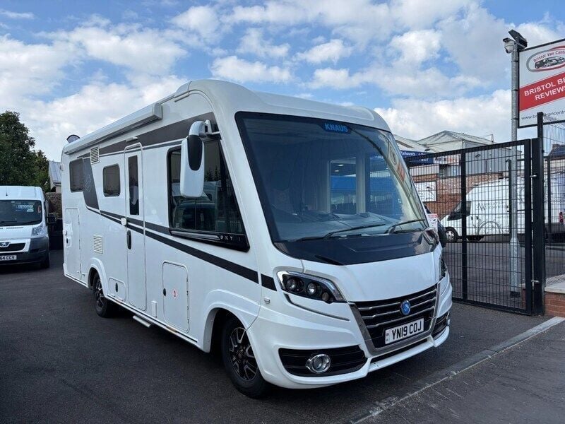 White Used 2019 Fiat Ducato Van | £65,000 - Image 1/4